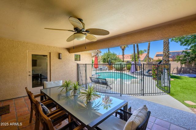 5638 E HELENA Drive, Scottsdale, AZ 85254