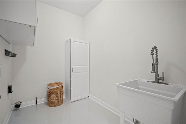 1585 Roper Rd, Canton, GA 30115