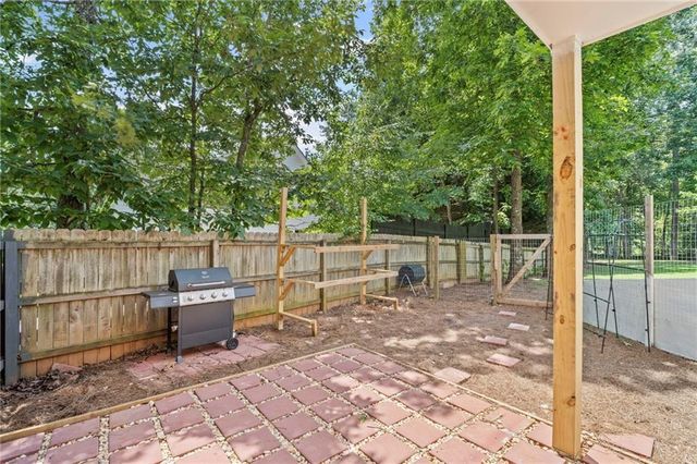 1585 Roper Rd, Canton, GA 30115