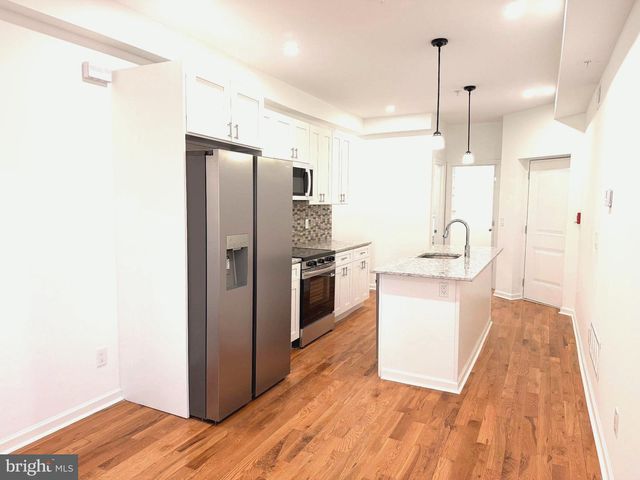 5352-54 CEDAR AVE, Philadelphia, PA 19143