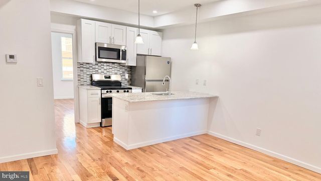 5352-54 CEDAR AVE, Philadelphia, PA 19143