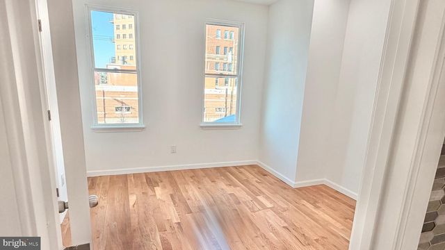 5352-54 CEDAR AVE, Philadelphia, PA 19143