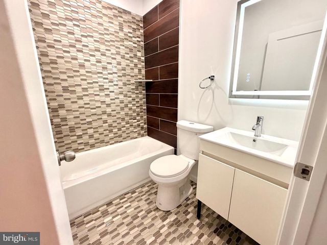 5352-54 CEDAR AVE, Philadelphia, PA 19143