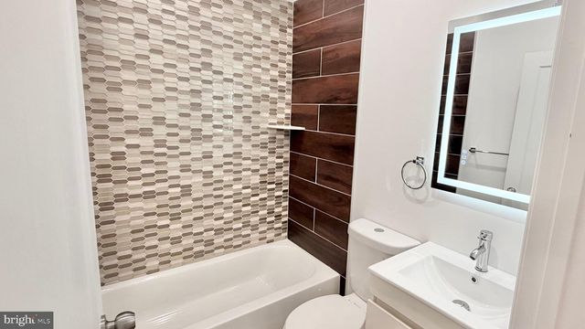 5352-54 CEDAR AVE, Philadelphia, PA 19143
