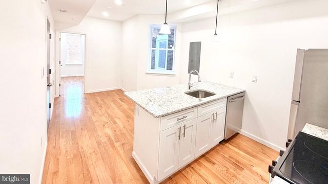 5352-54 CEDAR AVE, Philadelphia, PA 19143