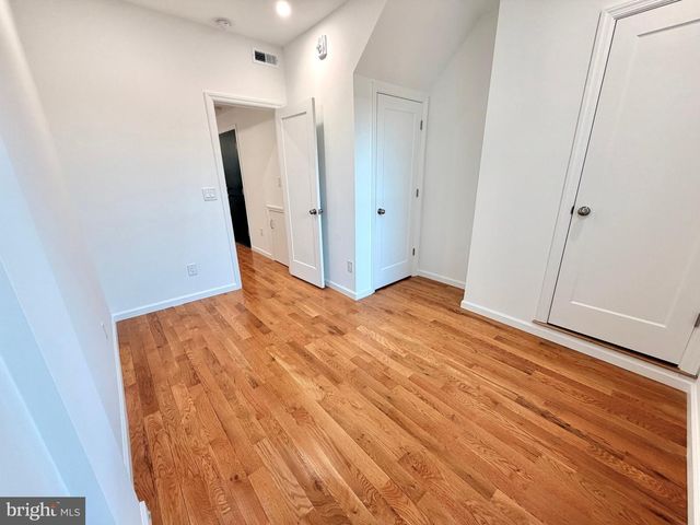 5352-54 CEDAR AVE, Philadelphia, PA 19143