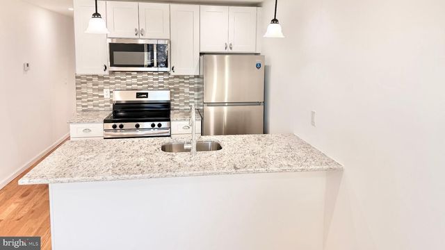 5352-54 CEDAR AVE, Philadelphia, PA 19143