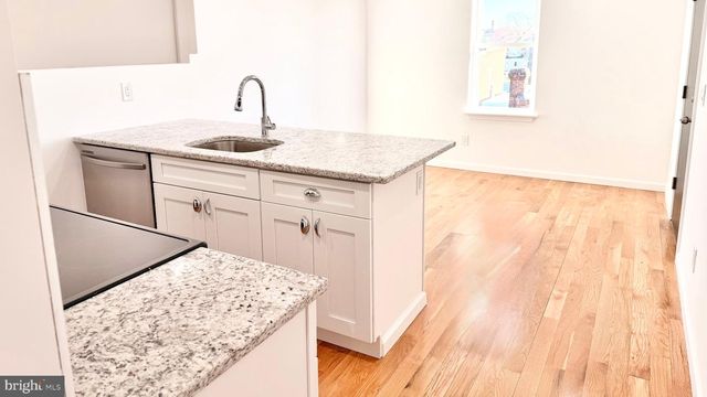 5352-54 CEDAR AVE, Philadelphia, PA 19143