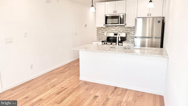 5352-54 CEDAR AVE, Philadelphia, PA 19143