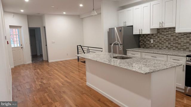 5352-54 CEDAR AVE, Philadelphia, PA 19143