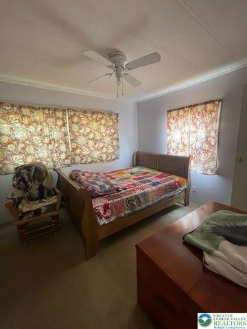 10 SpringRidge Road, Moore Twp, PA 18014