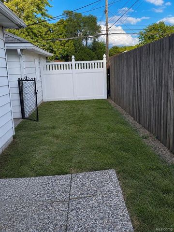 1507 Pagel Avenue, Lincoln Park, MI 48146