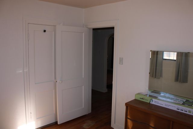 201 52nd Street SW, Albuquerque, NM 87105