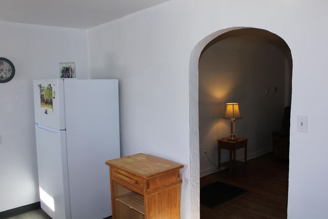 201 52nd Street SW, Albuquerque, NM 87105