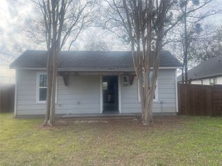 328 S Main Street, Cedar Hill, TX 75104