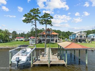 39 Beach Road, Belhaven, NC 27810