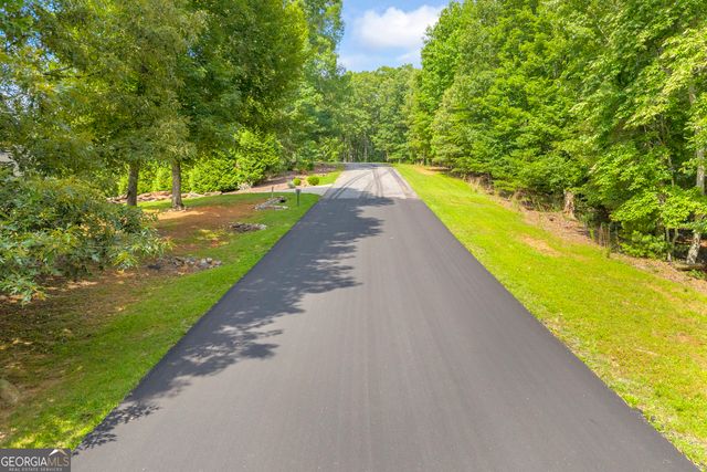 25 Forked Leaf Road, Cleveland, GA 30528