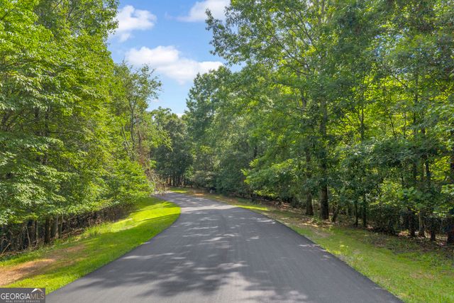 25 Forked Leaf Road, Cleveland, GA 30528