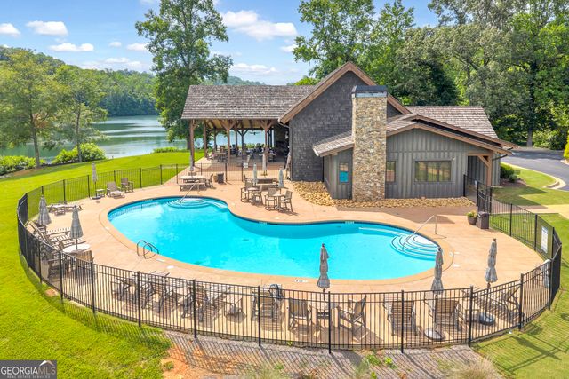 25 Forked Leaf Road, Cleveland, GA 30528