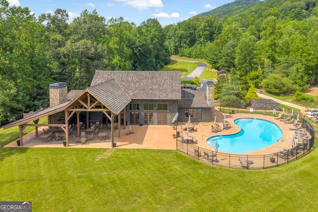 25 Forked Leaf Road, Cleveland, GA 30528