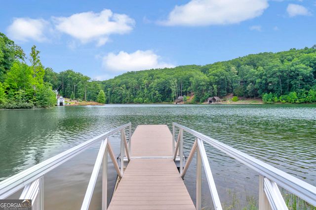25 Forked Leaf Road, Cleveland, GA 30528