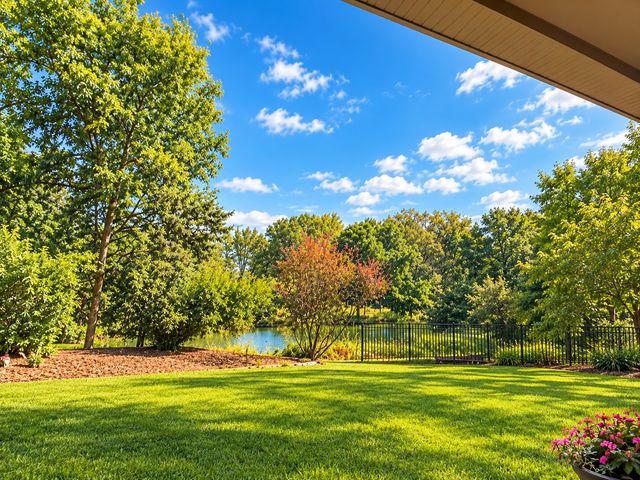 12800 N 50th Avenue N, Plymouth, MN 55442