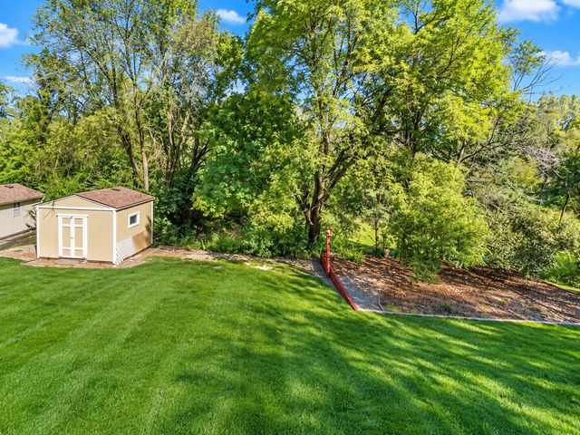 12800 N 50th Avenue N, Plymouth, MN 55442