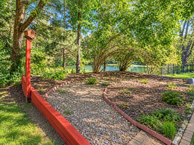 12800 N 50th Avenue N, Plymouth, MN 55442