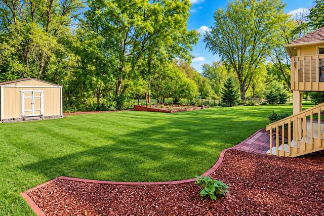 12800 N 50th Avenue N, Plymouth, MN 55442