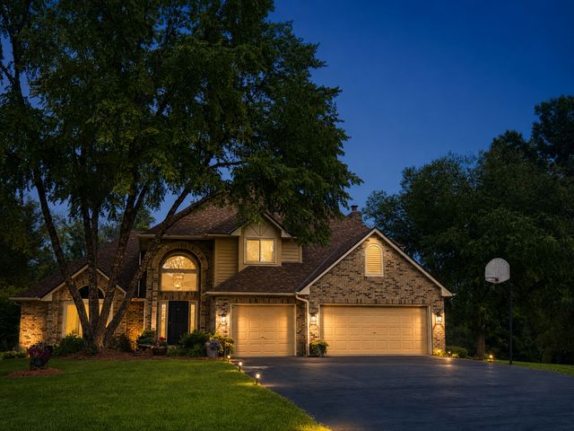 12800 N 50th Avenue N, Plymouth, MN 55442