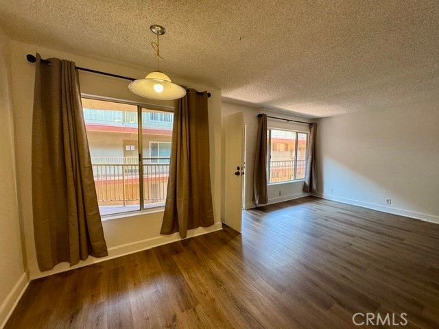 545 Chestnut Avenue 306, Long Beach, CA 90802