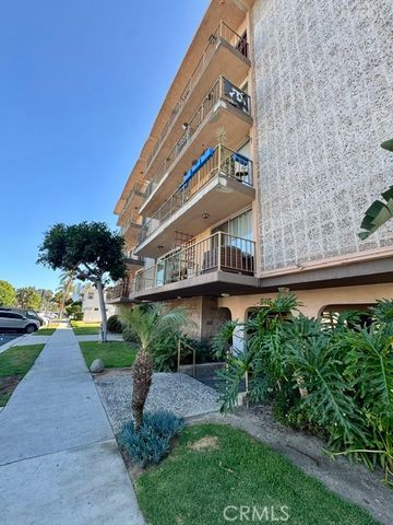545 Chestnut Avenue 306, Long Beach, CA 90802
