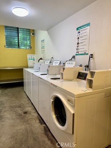 545 Chestnut Avenue 306, Long Beach, CA 90802