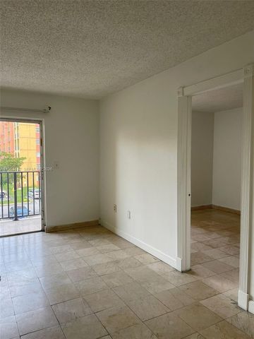 4721 NW 7th St 305-12, Miami, FL 33126