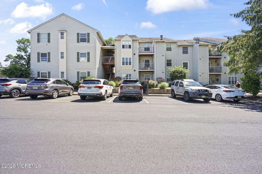 231 Atlantic Street 75, Keyport, NJ 07735