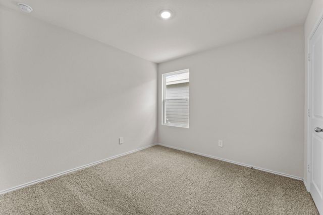 430 LOW PASTURE TRL, Maxwell, TX 78656