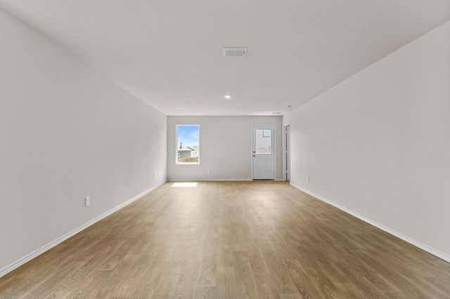 430 LOW PASTURE TRL, Maxwell, TX 78656