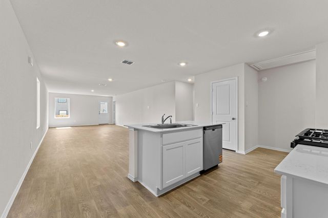 430 LOW PASTURE TRL, Maxwell, TX 78656