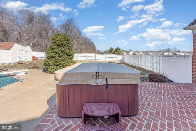 6721 FOSTERS FORK RD, Warrenton, VA 20187