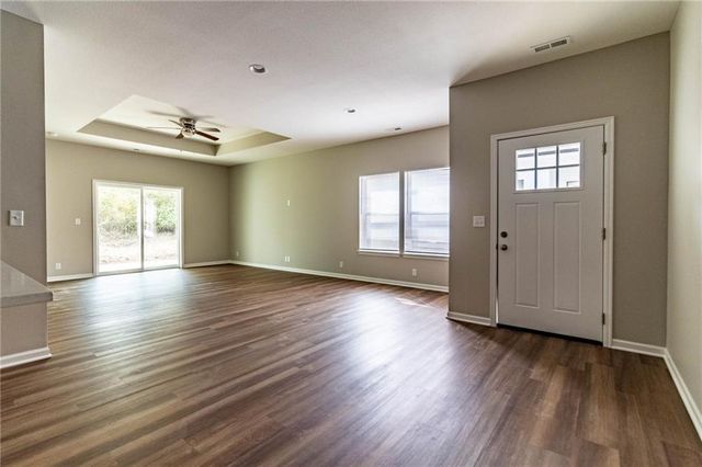 1520 B Park Avenue, Warrensburg, MO 64093