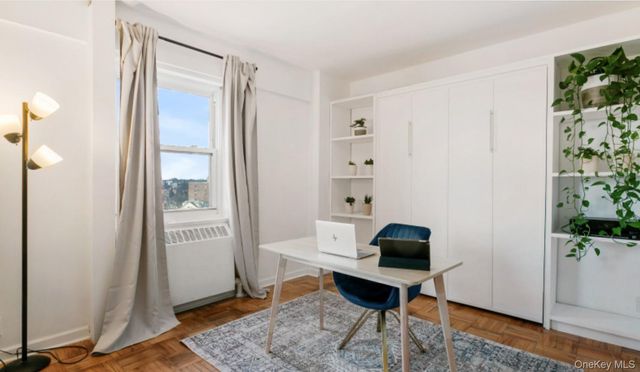 4 Fordham Hill Oval 8C, Bronx, NY 10468