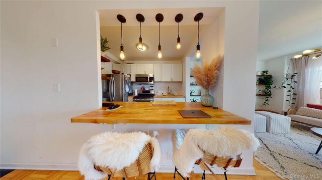 4 Fordham Hill Oval 8C, Bronx, NY 10468