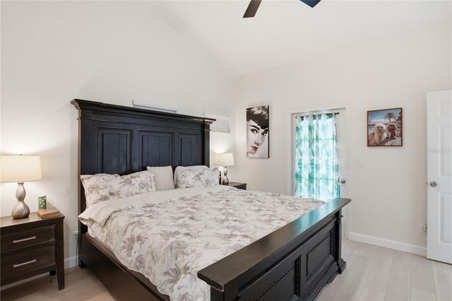 6594 FAIRWAY GARDENS DRIVE 6594, Bradenton, FL 34203