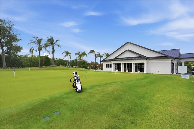 6594 FAIRWAY GARDENS DRIVE 6594, Bradenton, FL 34203