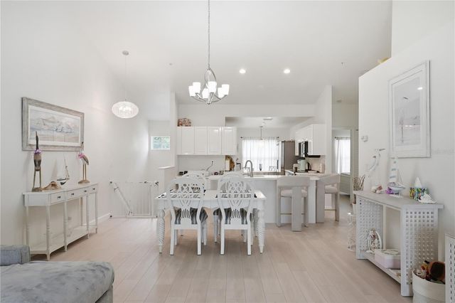 6594 FAIRWAY GARDENS DRIVE 6594, Bradenton, FL 34203