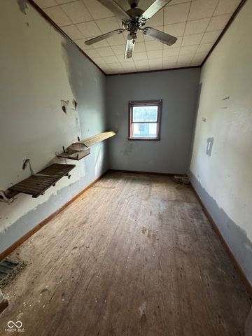1307 S 21st Street, Terre Haute, IN 47803