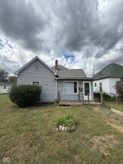 1307 S 21st Street, Terre Haute, IN 47803