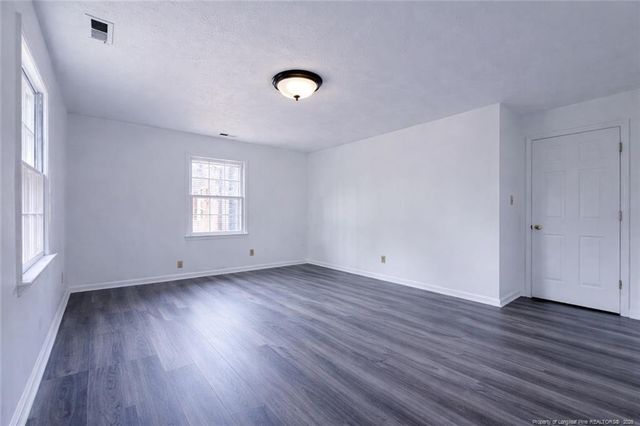 218 Viking Road, Fayetteville, NC 28303