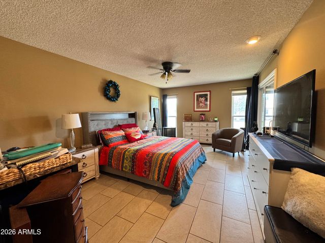 11035 W CARON Drive, Sun City, AZ 85351