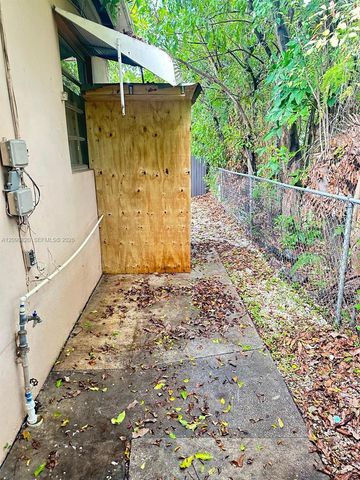 1503 N 20th Avenue, Hollywood, FL 33020